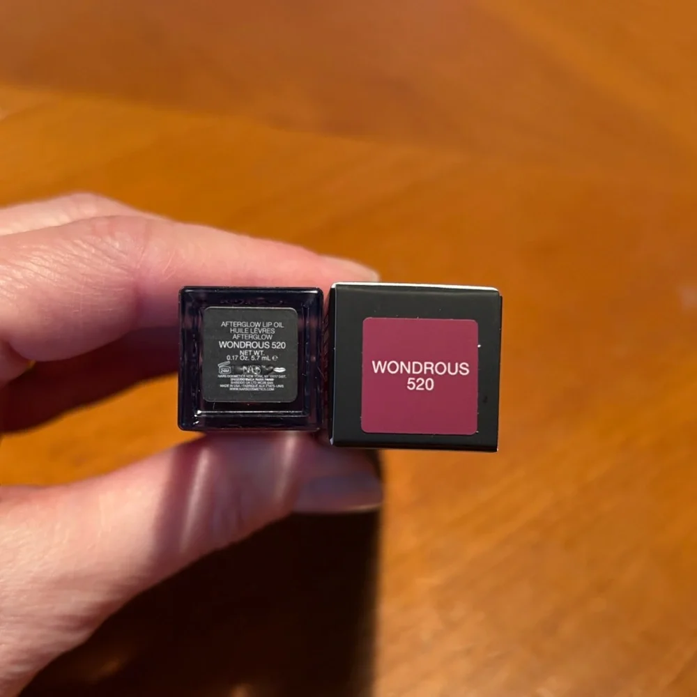 NARS Afterglow Lip Oil Wondrous